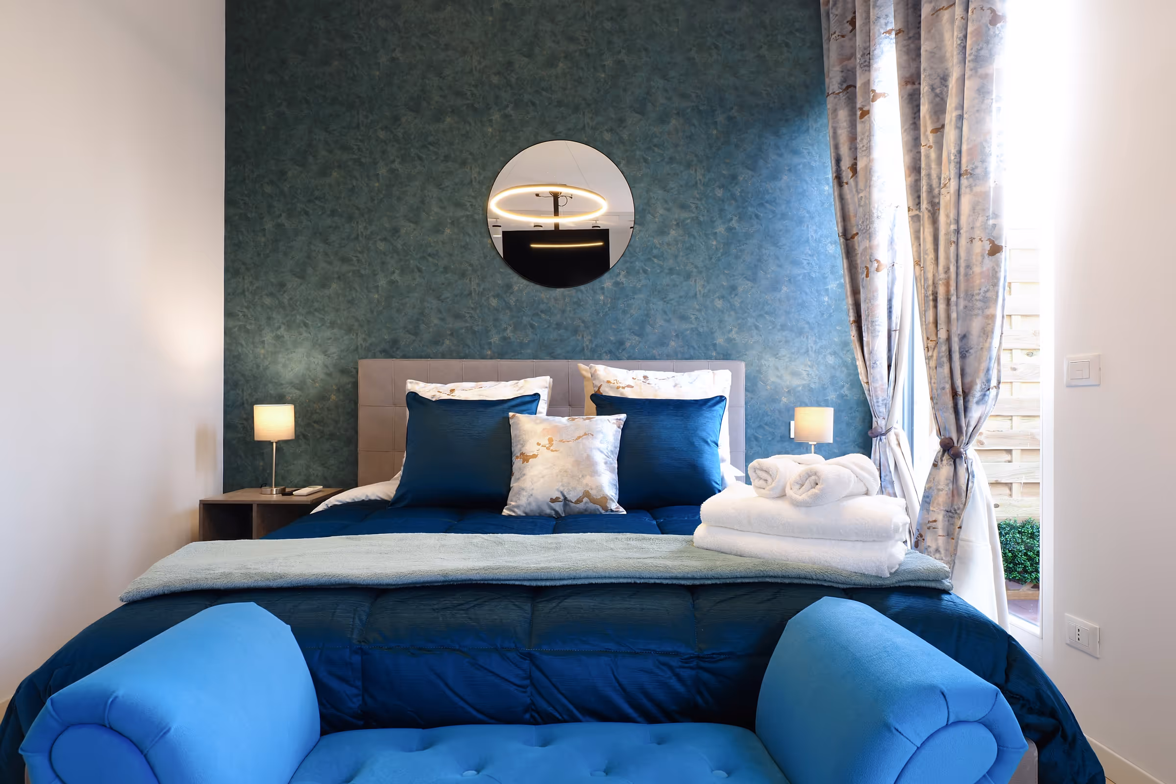 Executive — photo 2