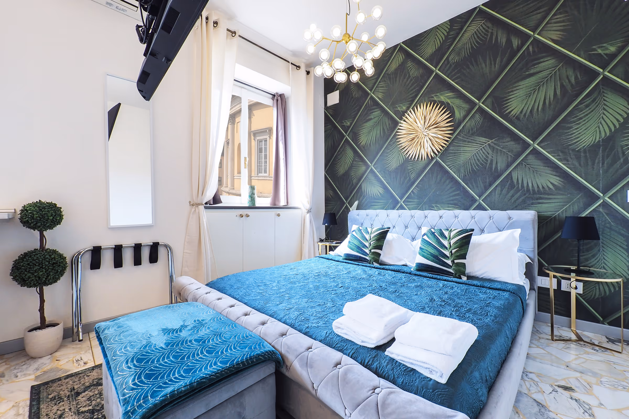 Green — boutique apartment at Piazza San Carlo Due, Milan