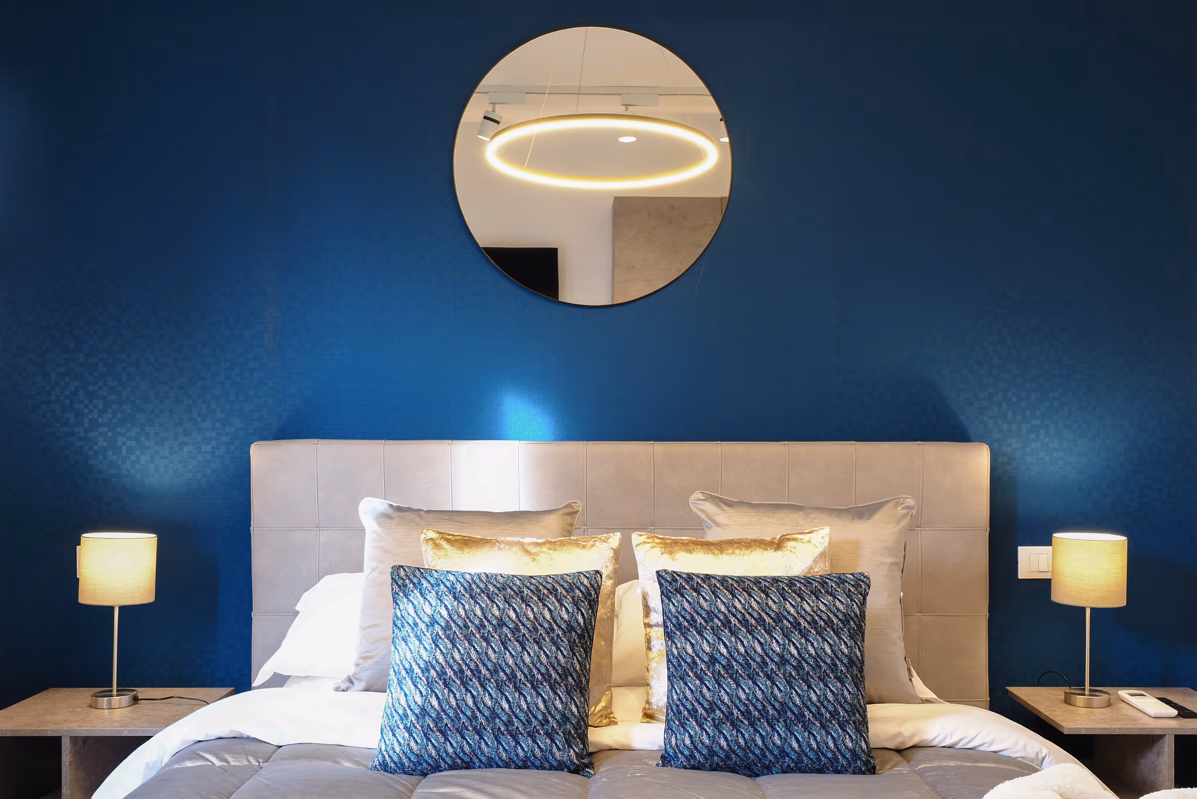 Sapphire — photo 3